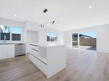 All Ensuites + Study | Modern Dual-Level Living