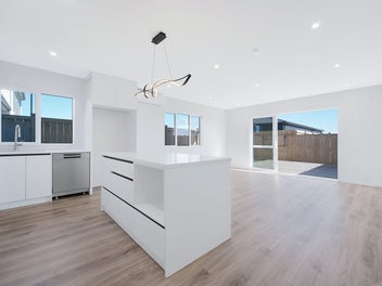 3 Ensuites with Extra Study
