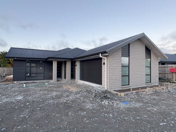 4 Bedroom Family Home