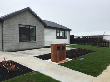 Image 1 of 10