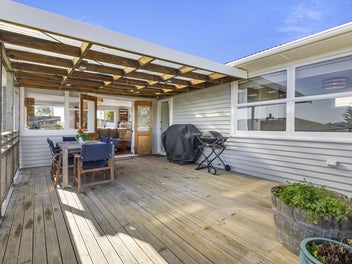 A Little Charming & Character | Freehold Site