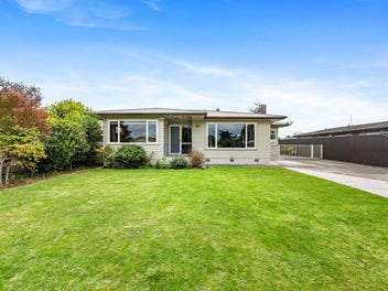 Upsized family living