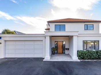 Plaster Over Hebel - Entertain in Style and Space