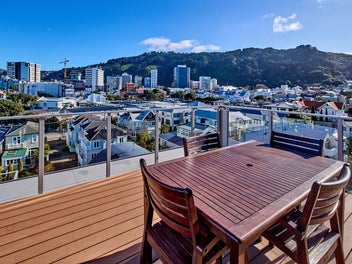 Harbour Views, All-Day Sun and Exceptional Value