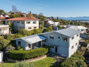 Versatile Home with Views, Gardens & Room...