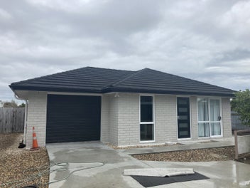 Image 1 of 8