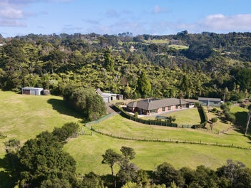Lifestyle Dream | 5.2 Acres