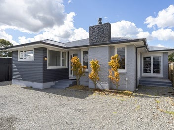 Owner relocating - step onto the property ladder