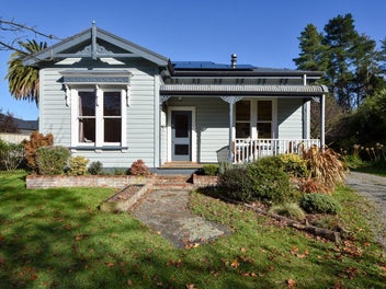 Villa Charm Meets Lifestyle Living