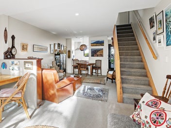 Effortless Living in an Exceptional Location