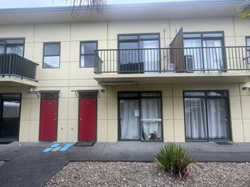 Image 1 of 8