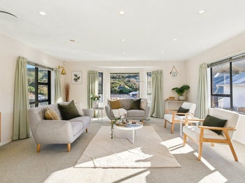 ELEVATED ELEGANCE IN THE HEART OF TAWA