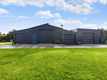 !!! PRICE REDUCED - HIGHLY MOTIVATED TO SELL !!!