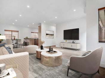 Versatile Family Living! Great Value.!