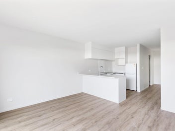 Modern Comfort, Prime Convenience - Must Be Sold!