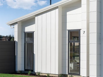 Luxury 2025 New Build – BEO $889,000