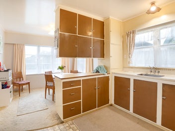Aged Like Fine Wine - Enquiries Over $525,000