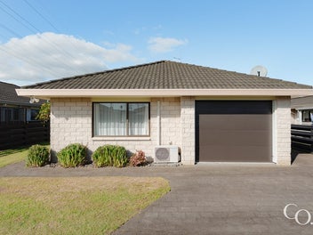 FANTASTIC PROPERTY, PRICED TO SELL