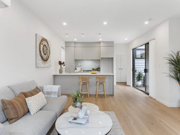 Freehold & Fabulous - Don't Miss This One!