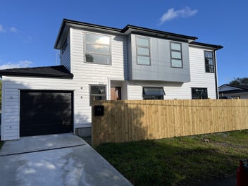 Image 1 of 10