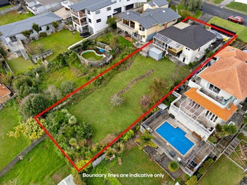 Coastal Elegance in Rothesay Bay