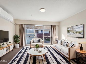 * UNDER OFFER * First Home Buyers & Investor Alert