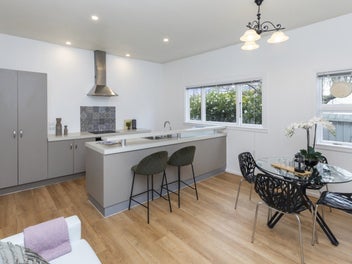 A Perfect Start – Owners Upsizing