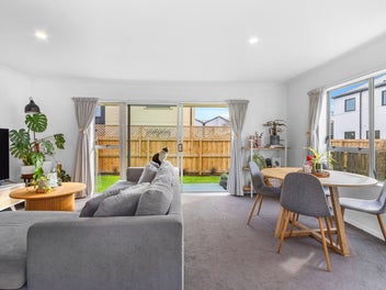 Priced Deadline $435,000 Hurry, last week !