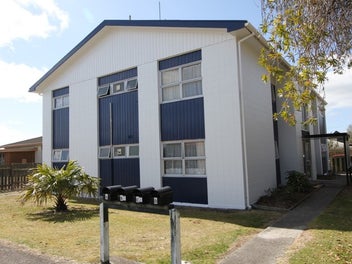 Image 1 of 8