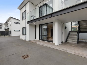 Location, Lifestyle & Security - With Parking