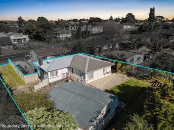 VACANT, MOVE IN READY AND MUST SELL!