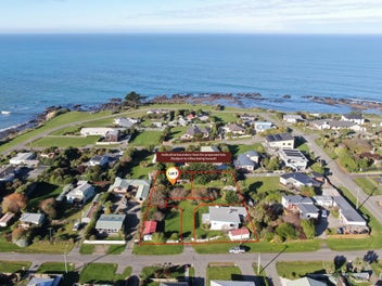 COASTAL RETREAT OPPORTUNITY