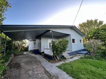 Image 1 of 21