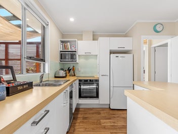 Turnkey to your Picton Escape