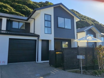 Image 1 of 30