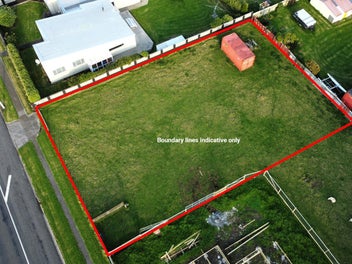 CONVENIENT 1/4 ACRE WITH SCOPE