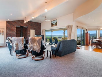 Room to Live - View to Admire - Lifestyle to Enjoy