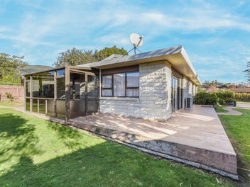 Farnham Family Home