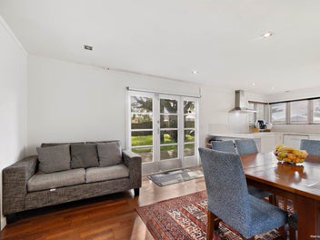 First Home & Investment Gem in Mt Wellington