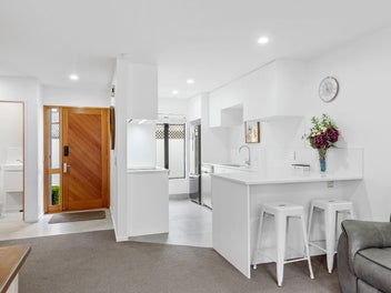 Cityside Comfort, Zoned for the Best!