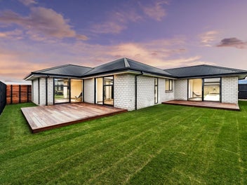 Luxury living in Rosemerryn.