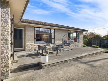 No Second Chances - Going Under the Hammer!