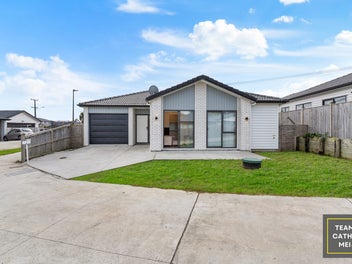 Brick & Tile Two Kitchens with Granny Flat