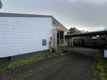 Image 1 of 10