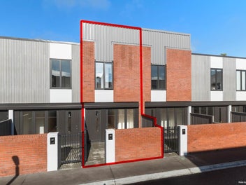 First home buyers/Investors, Carpark Included