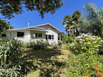 Image 1 of 22