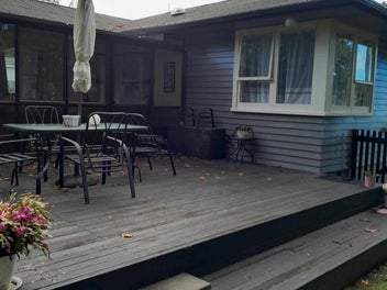 Image 1 of 18