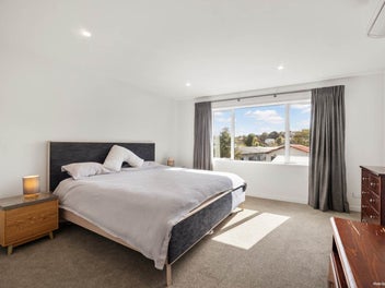 THREE SPACIOUS BEDROOMS PLUS STUDY