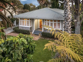A stunning Bungalow for relocation "George"
