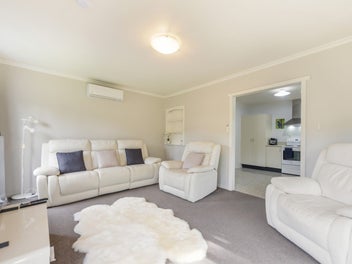 Sunny, Tidy and So Central